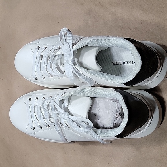 JustFabulous Size 10 White Sneakers Gently Used with Box. - Picture 5 of 6